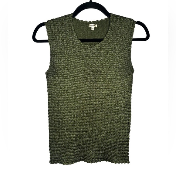 y2k Tops - Y2K VTG Nicola Green Rouche Popcorn Tank Top Blouse Size Medium